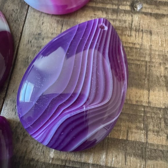 Large Tear Drop Violet Banded Agate Pendant/Cabochon - Picture 4 of 4